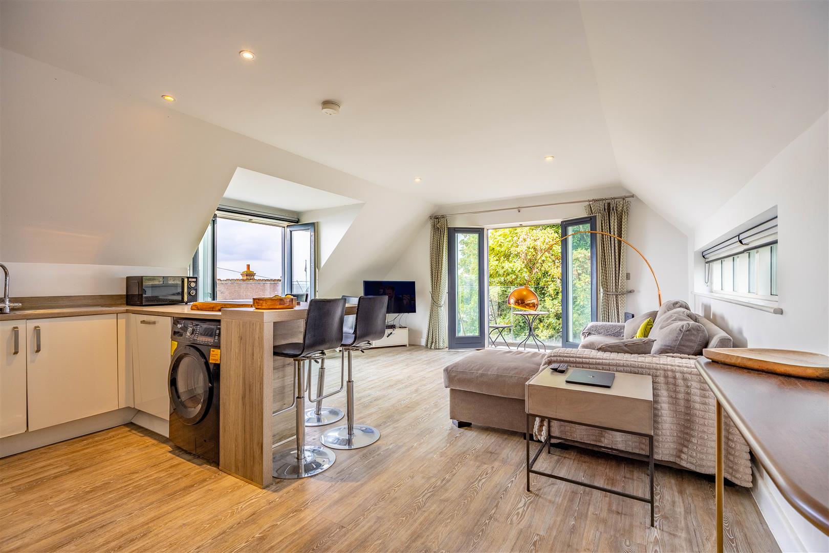 Kitchen/Living Room